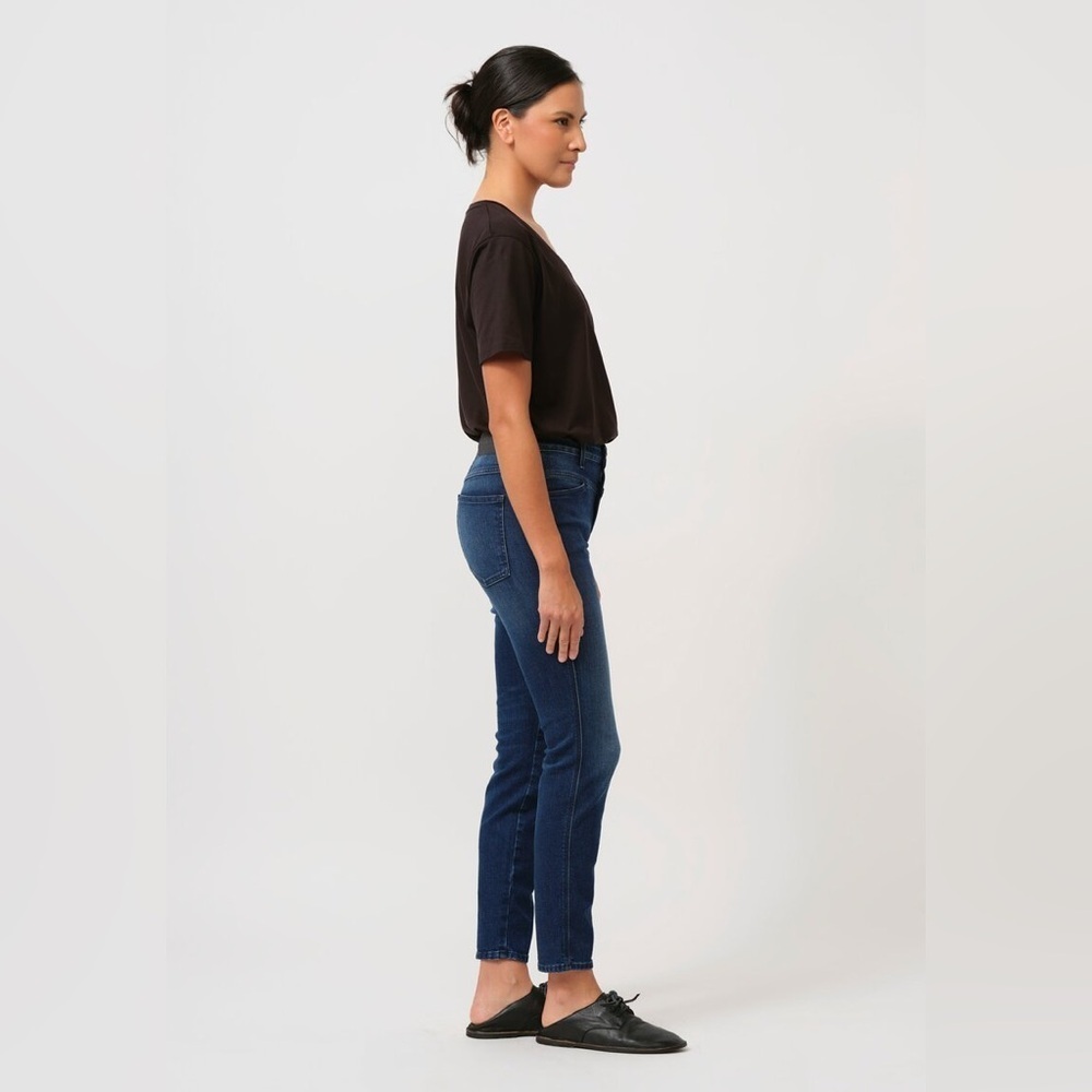 Closed Classic Blue Women's Jeans straight skinny fitted 27